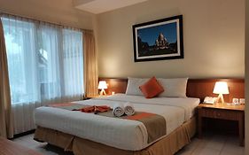 Hotel Catur Putra